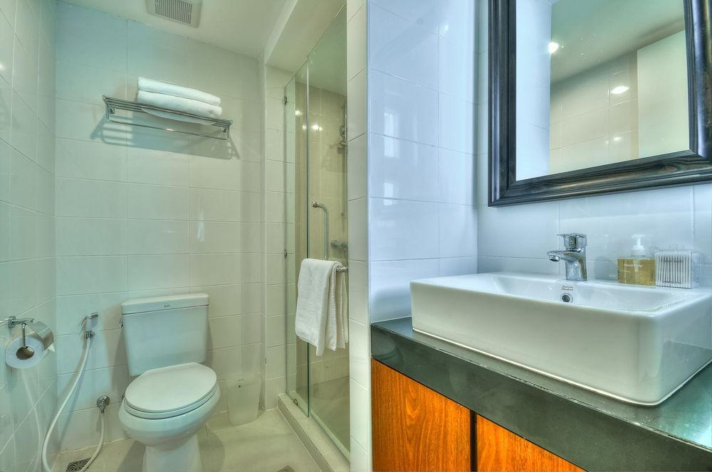 Check In Saladaeng (Adults Only) Ξενοδοχείο Μπανγκόκ Εξωτερικό φωτογραφία