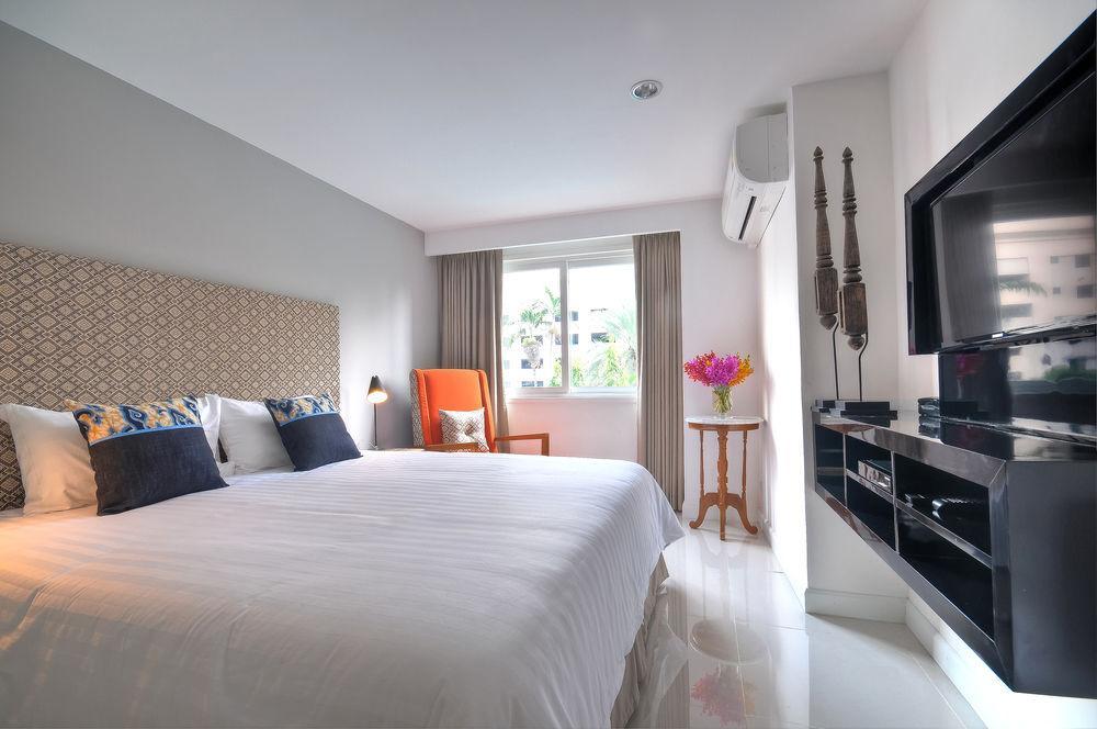 Check In Saladaeng (Adults Only) Ξενοδοχείο Μπανγκόκ Εξωτερικό φωτογραφία