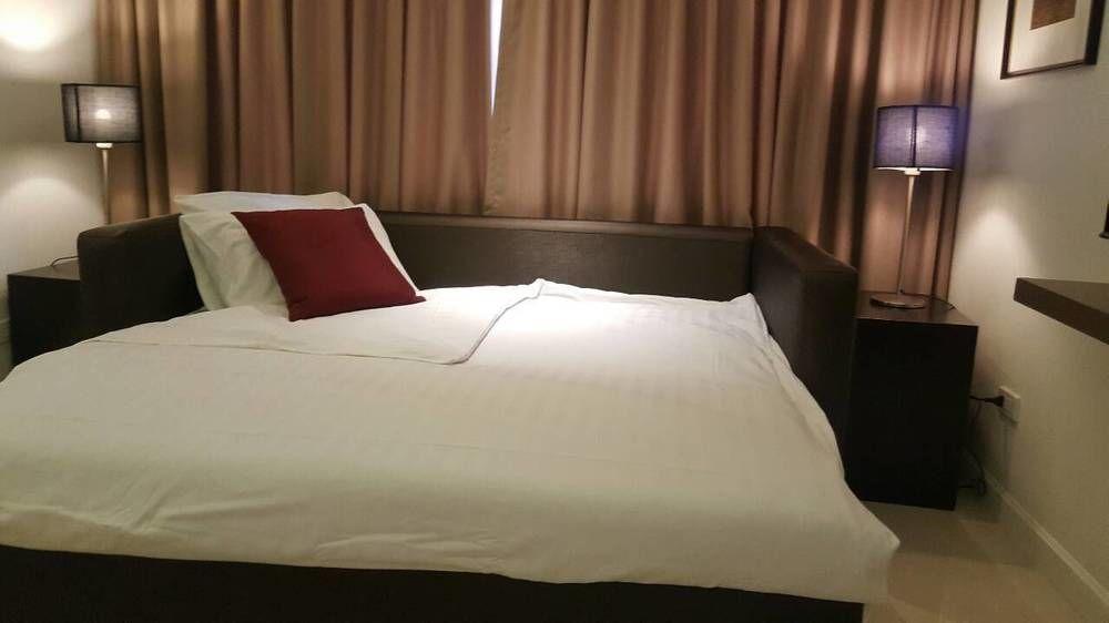 Check In Saladaeng (Adults Only) Ξενοδοχείο Μπανγκόκ Εξωτερικό φωτογραφία