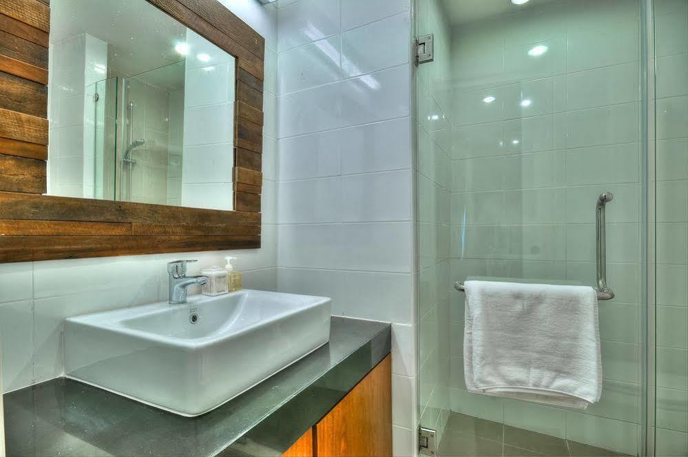 Check In Saladaeng (Adults Only) Ξενοδοχείο Μπανγκόκ Εξωτερικό φωτογραφία
