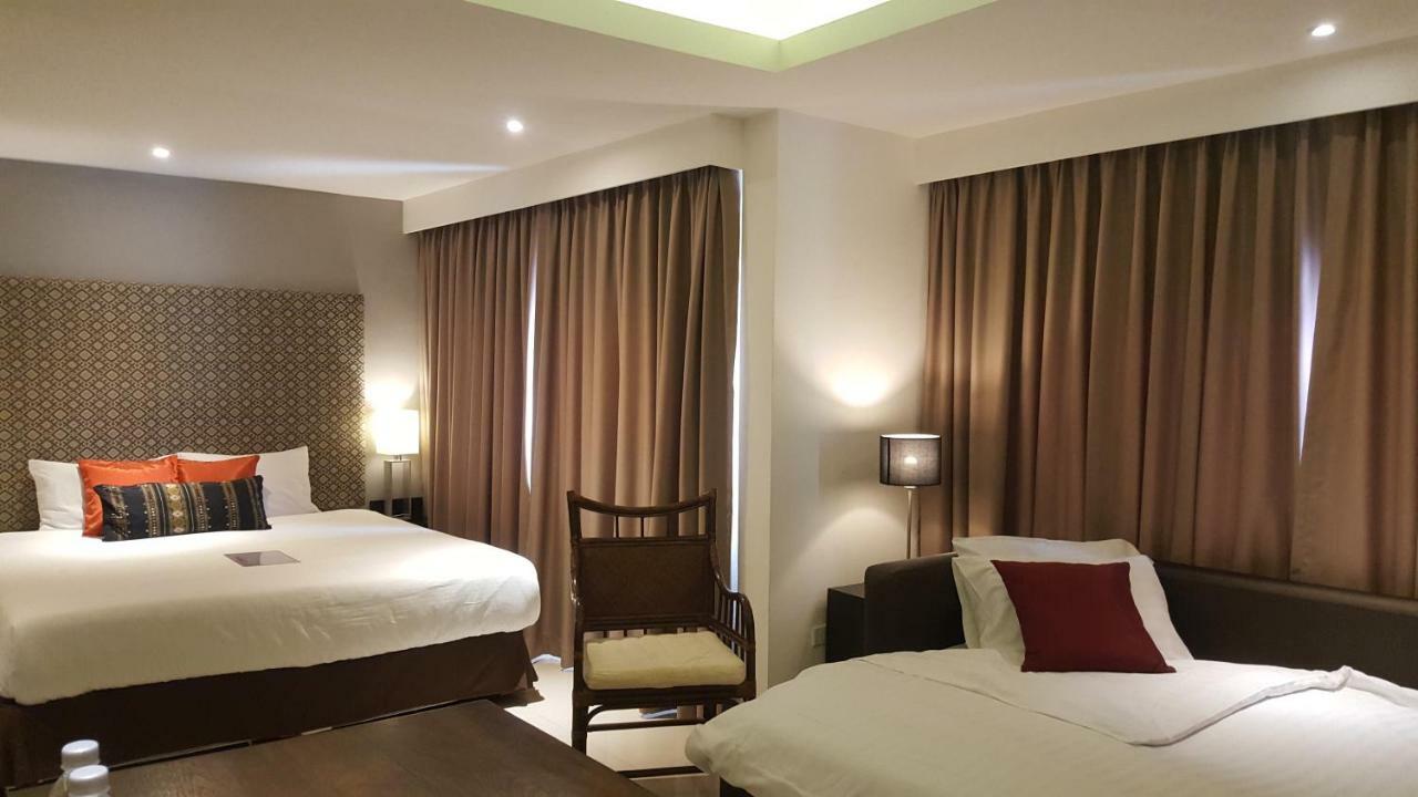 Check In Saladaeng (Adults Only) Ξενοδοχείο Μπανγκόκ Εξωτερικό φωτογραφία