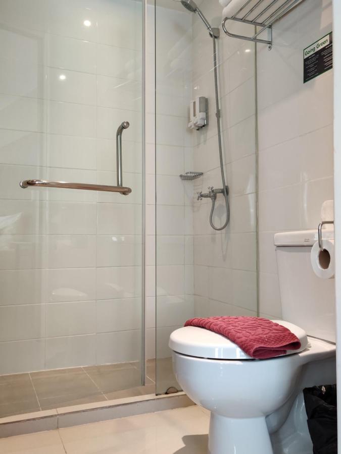Check In Saladaeng (Adults Only) Ξενοδοχείο Μπανγκόκ Εξωτερικό φωτογραφία