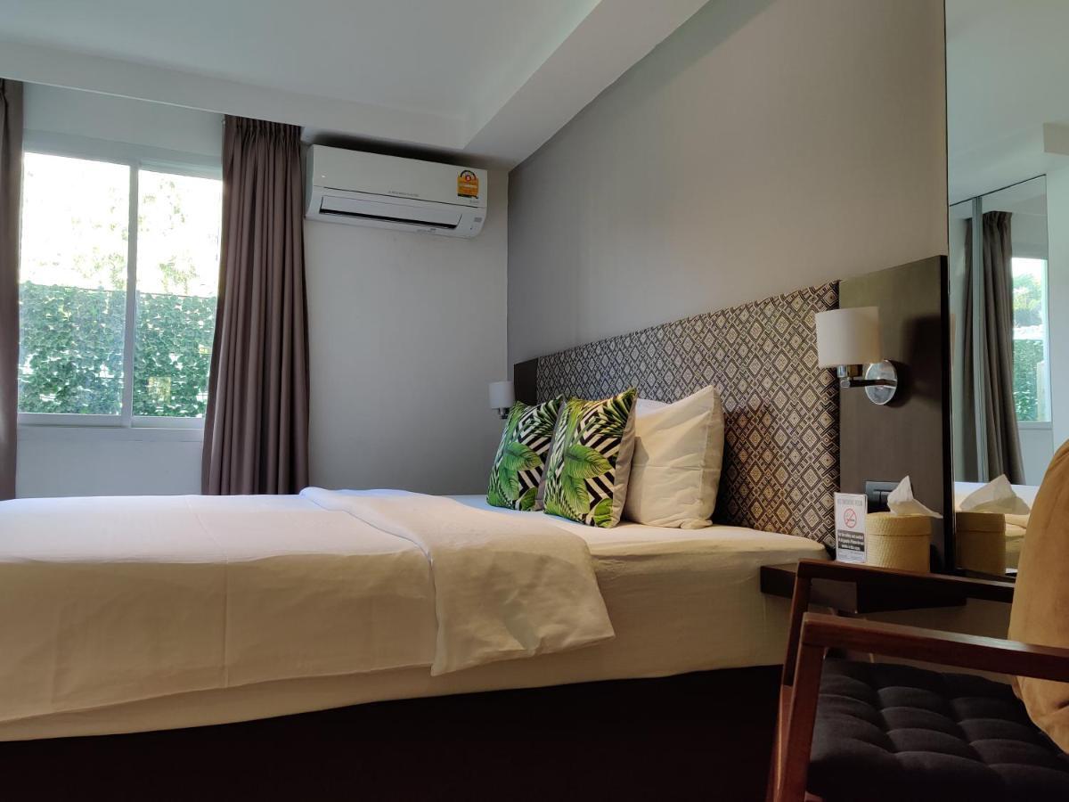 Check In Saladaeng (Adults Only) Ξενοδοχείο Μπανγκόκ Εξωτερικό φωτογραφία