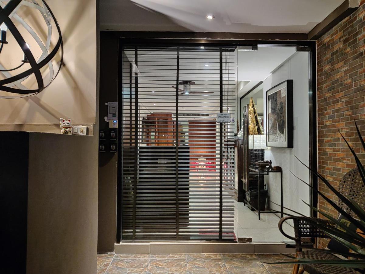 Check In Saladaeng (Adults Only) Ξενοδοχείο Μπανγκόκ Εξωτερικό φωτογραφία